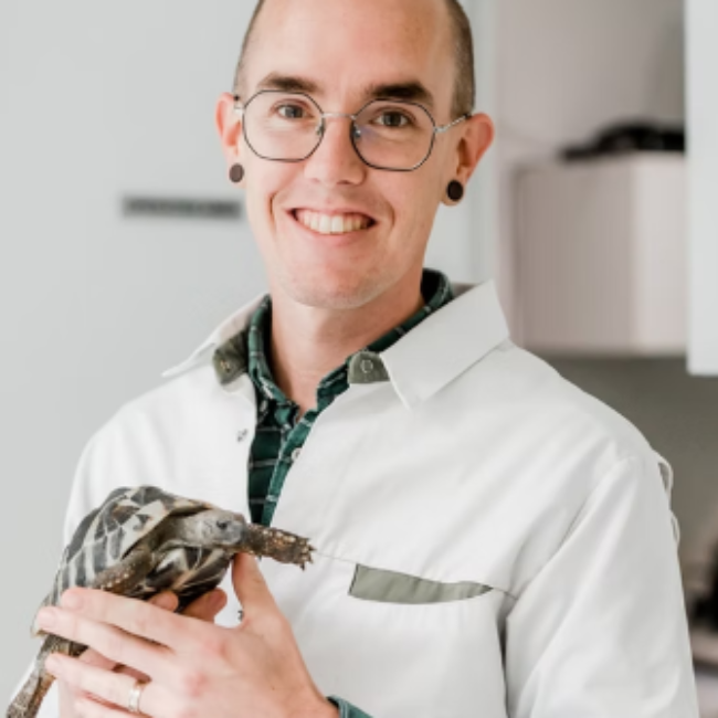 Steven Lemmens van Alkense Dierenartsenpraktijk in Alken