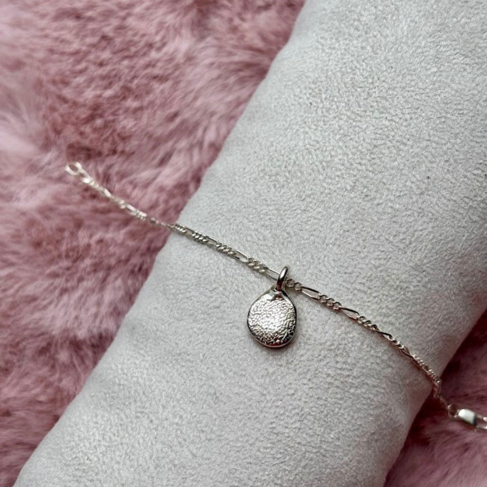 Afdrukjuweel - armband met bedeltje - neusafdruk hond